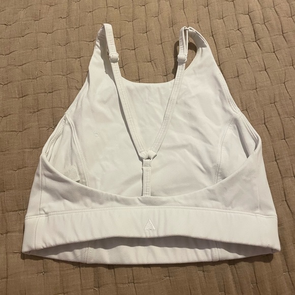 Vitality Reach Bra - Color Jasmine, Size: XS - Picture 2 of 5